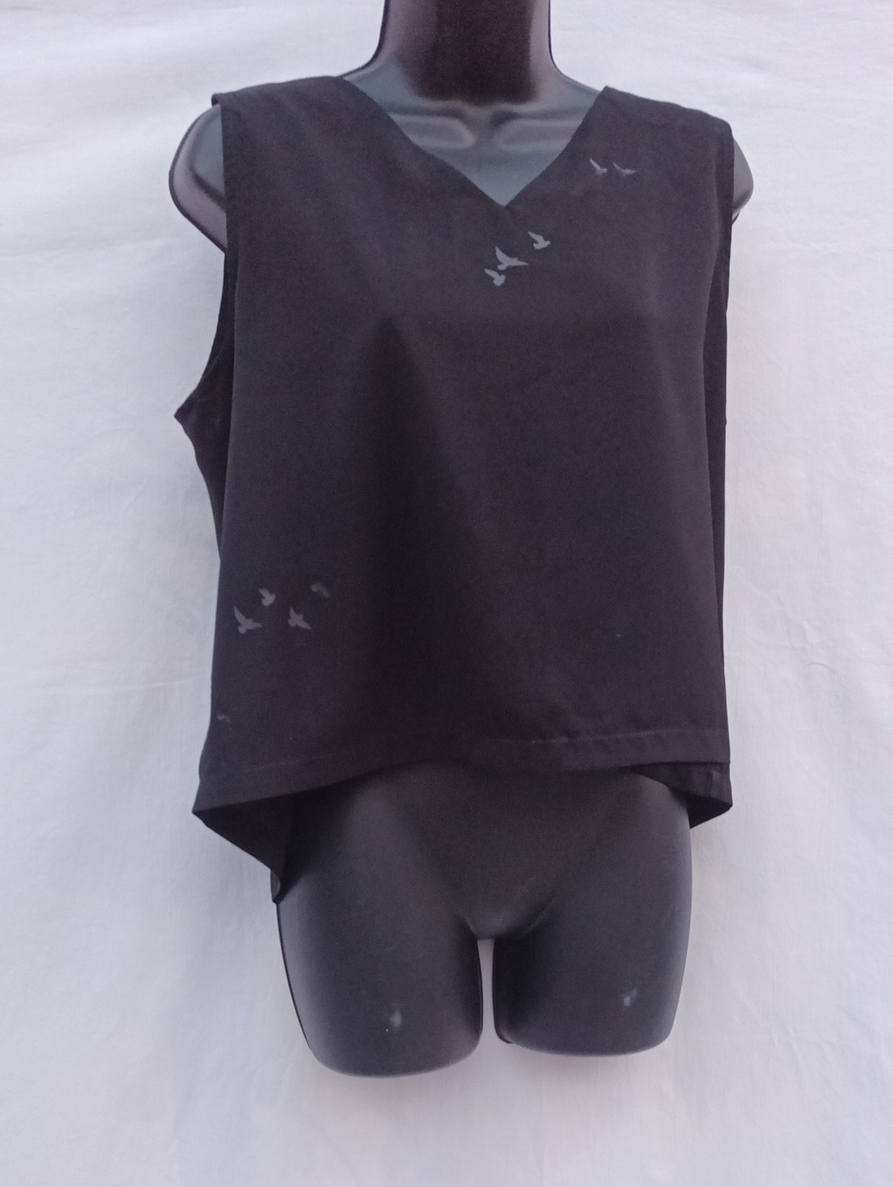 Vero Moda Black V-Neck Sleeveless Top with Subtle Bird Motif